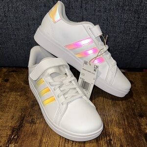 Adidas White Sneakers with Shimmering Stripes - Adidas Grand Court 2.0 EL C